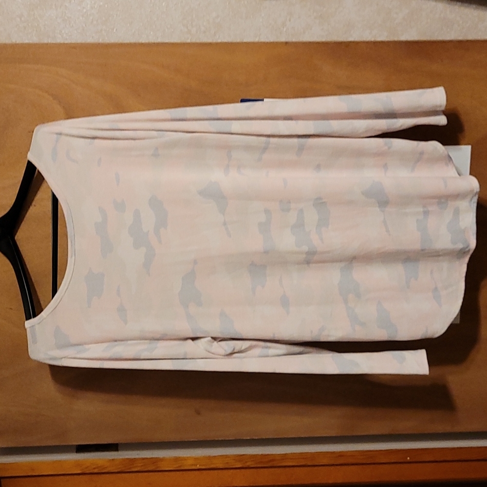 Old Navy Pink Camo